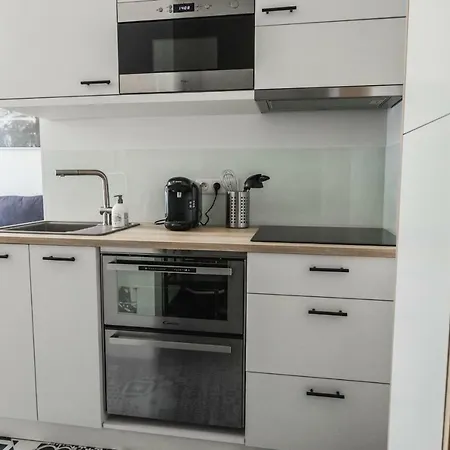 Daire Hostnfly - Lovely Studio In *